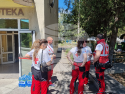 Брезник - бедствено положение - пункт за раздаване на вода