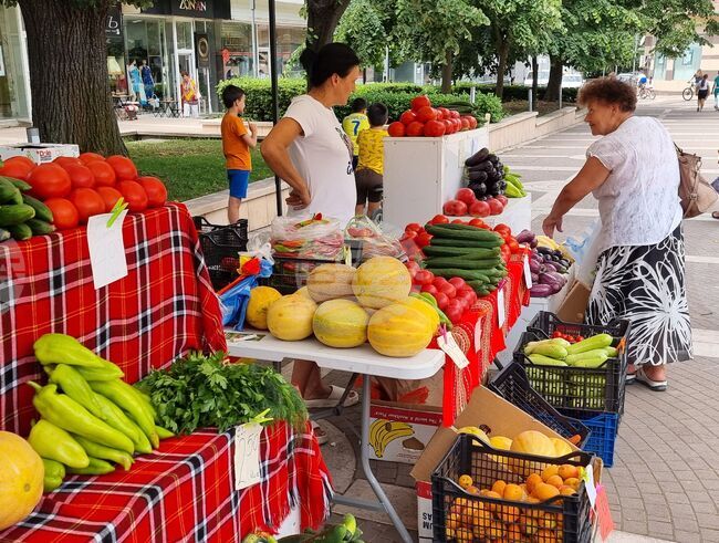 Wholesale Food Prices Remain almost Unchanged from Previous Week