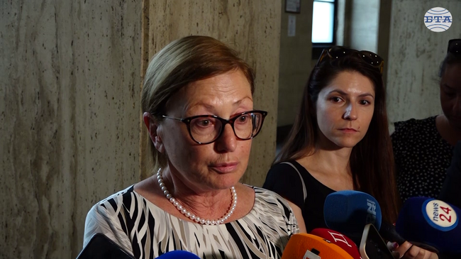 Неизвестен депутат се появи по обвинението за организирана престъпна група спрямо кмета на Варна Благомир Коцев, обясни адвокат Ина Лулчева