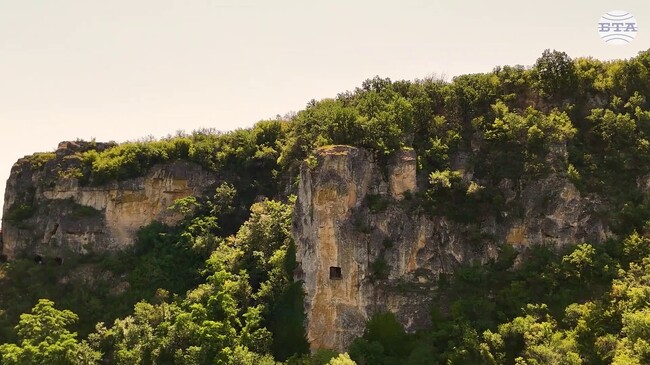 Les églises rupestres d’Ivanovo inscrites sur la Liste du patrimoine mondial en 1979 (The Rock-Hewn Churches of Ivanovo were added to the World Cultural Heritage List in 1979)