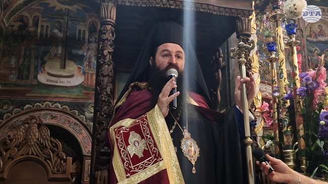 В Троянския манастир беше извършено въдворяване на новия игумен на обителтта - Драговитийския епископ Василий