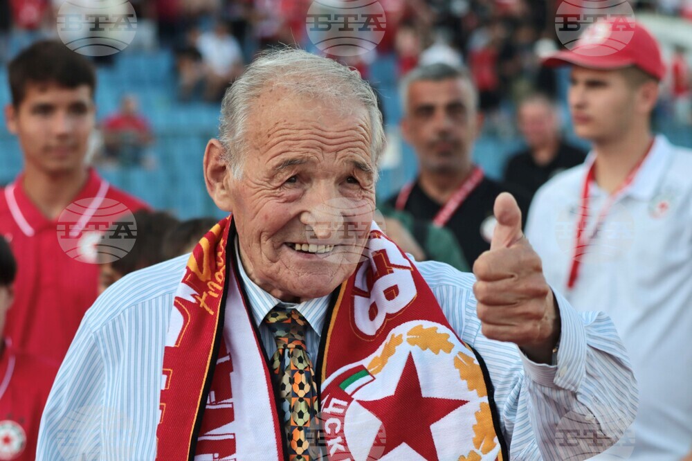 Димитър Пенев беше символ на професионализъм, характер и национална гордост, посочва Васил Терзиев по повод кончината му