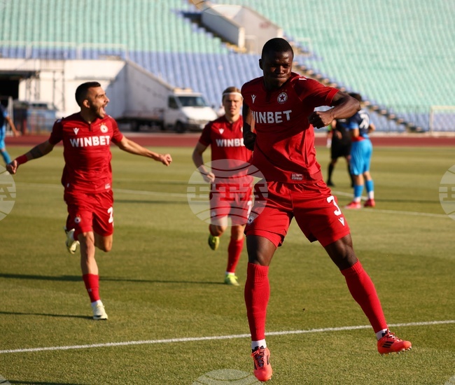 Футбол - ЦСКА-София - Раднички Ниш - контролна среща