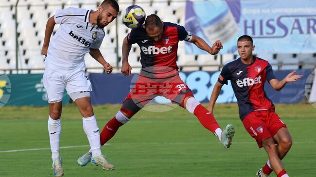 Марек се изкачи над зоната на изпадащите с победа като гост на дубъла на ЦСКА