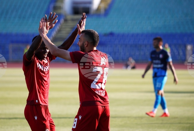 ЦСКА постигна победа срещу Радник Сурдулица в контрола