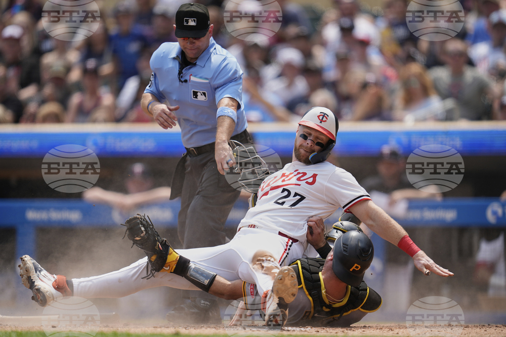 APTOPIX Pirates Twins Baseball