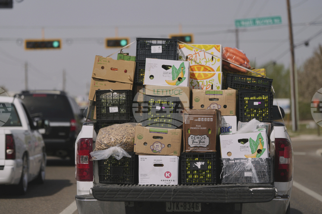 Мексиканските шофьори на камиони учат английски, за да изпълнят новите езикови правила в САЩ