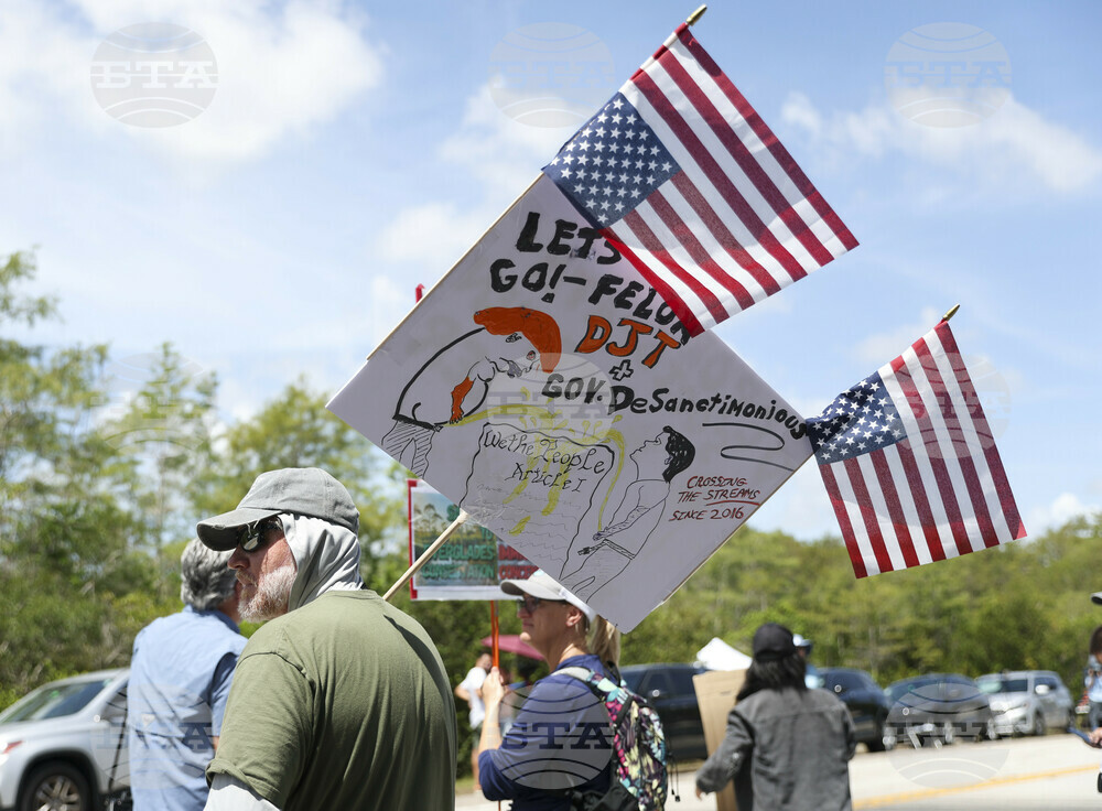 Immigration-Florida-Detention-Center