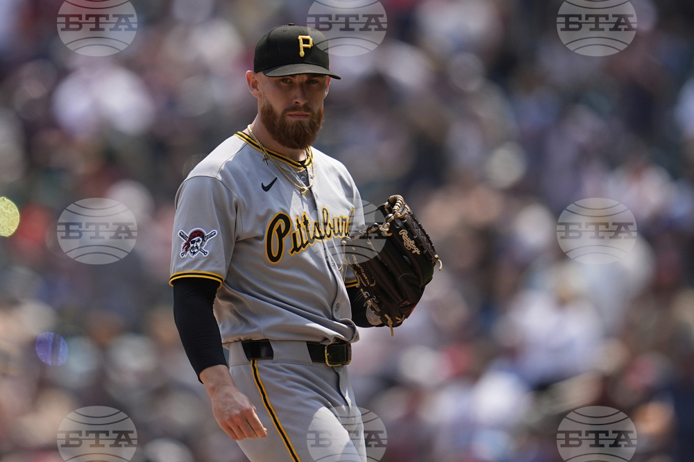 Pirates Twins Baseball