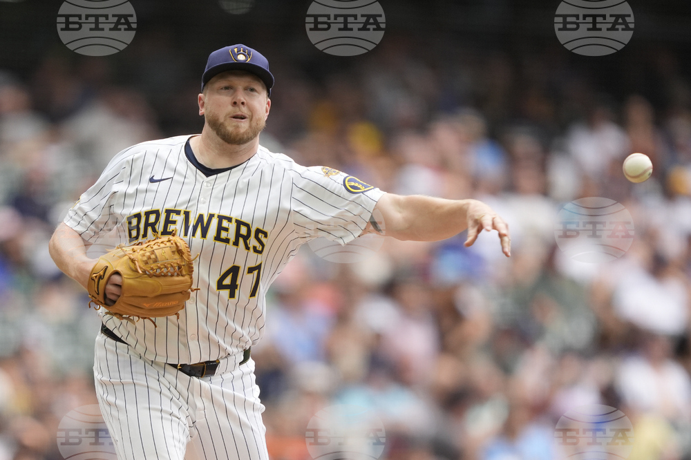 Nationals Brewers Baseball