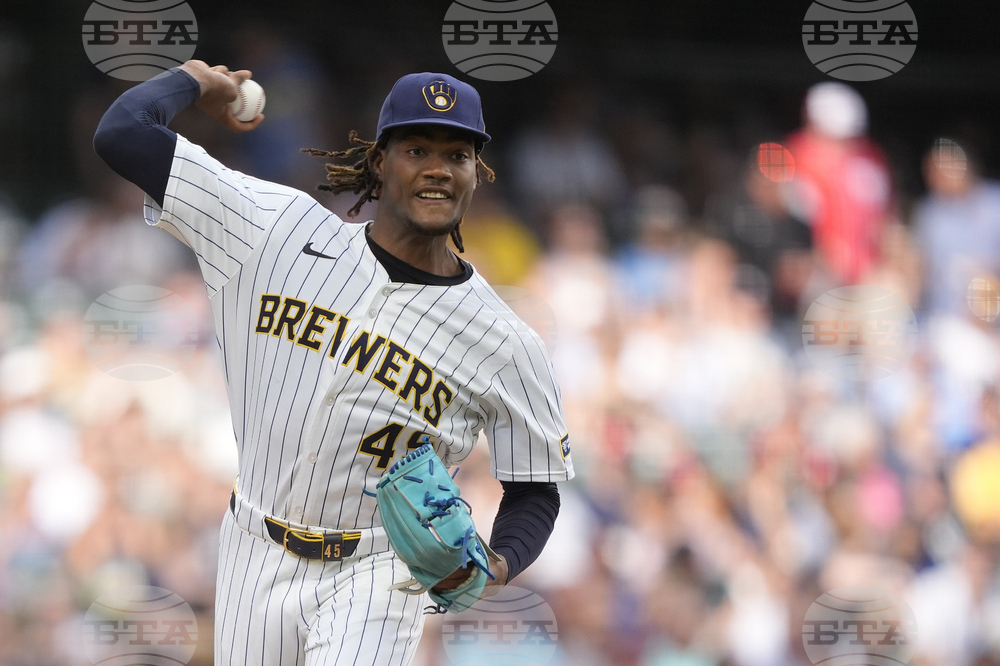 Nationals Brewers Baseball