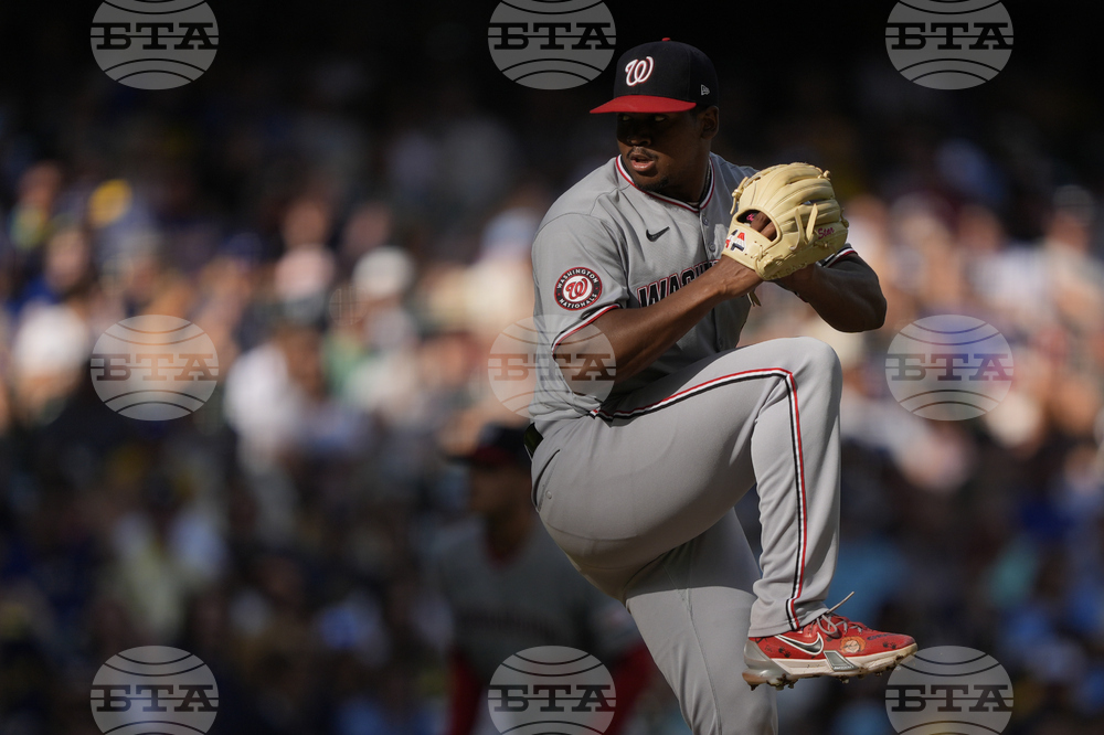 Nationals Brewers Baseball