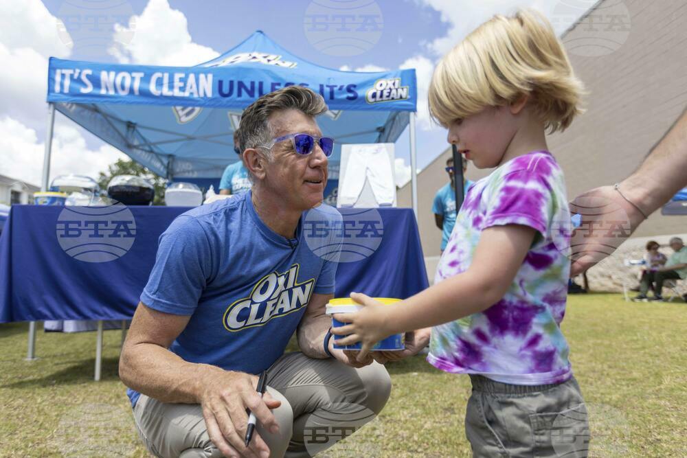 The Mess Express: Powered by OxiClean