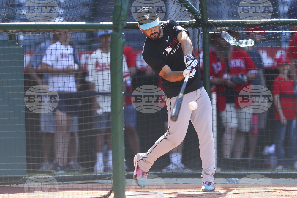 Diamondbacks Angels Baseball