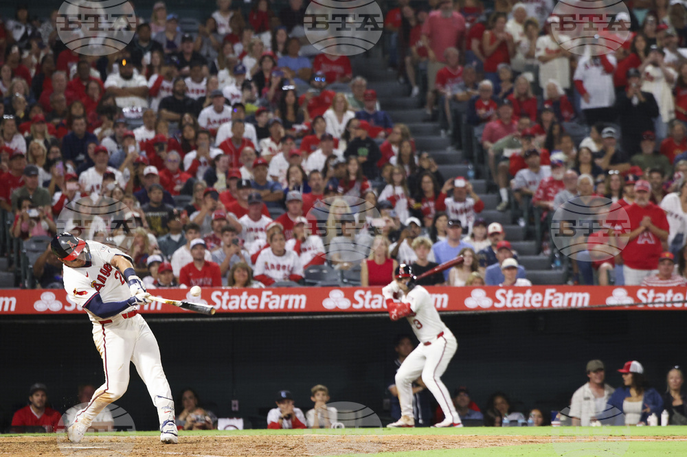 Diamondbacks Angels Baseball