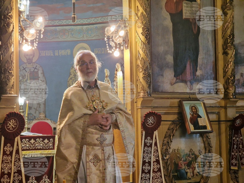 Небе и земя ще преминат, но докато не се изпълни всичко онова, което Бог е предсказал, светът не ще свърши, каза отец Георги в Разград