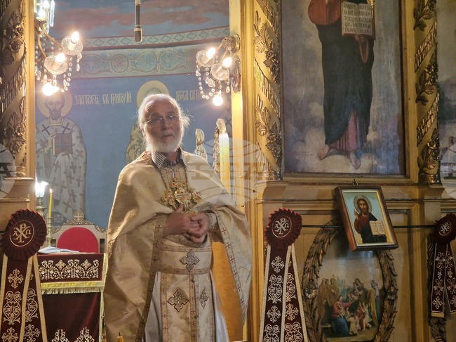 Небе и земя ще преминат, но докато не се изпълни всичко онова, което Бог е предсказал, светът не ще свърши, каза отец Георги в Разград