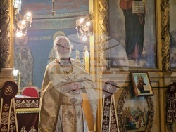 Разград - църква - служба