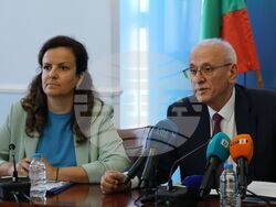 Министерството на здравеопазването - Силви Кирилов - брифинг