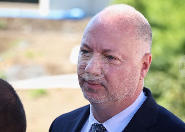 Government Will Work to Have Euro Law Amended Next Week