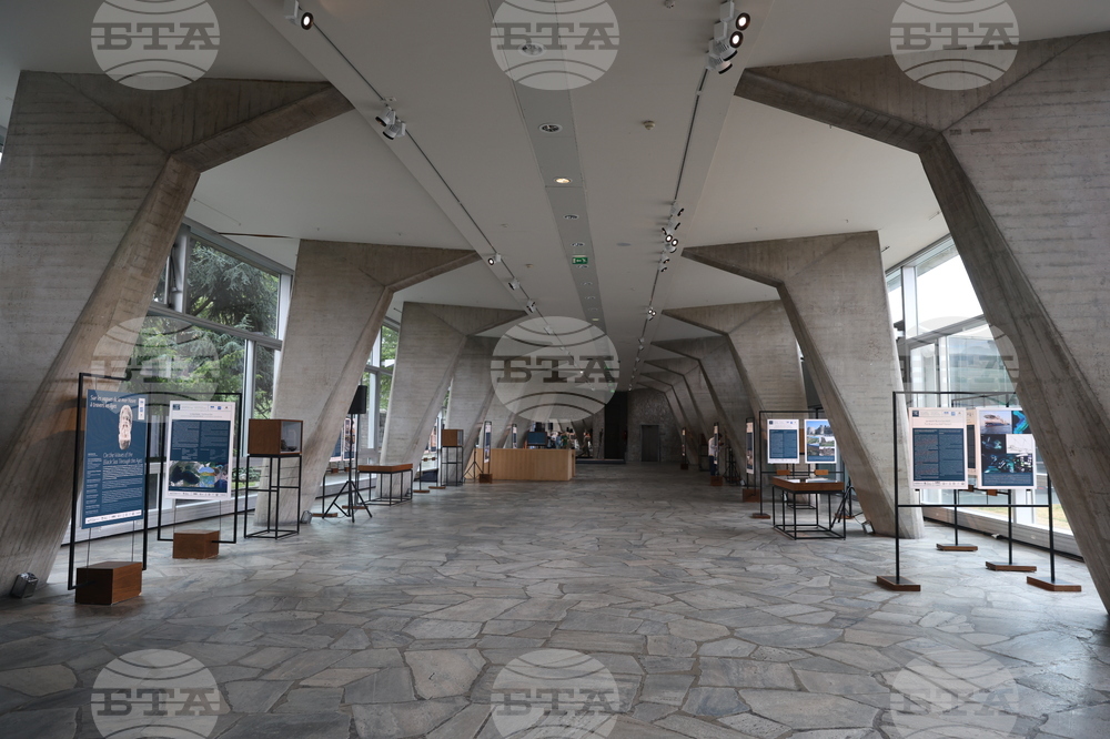 France - Paris - "Along the Waves of the Black Sea through the Ages" - Exhibition - Opening