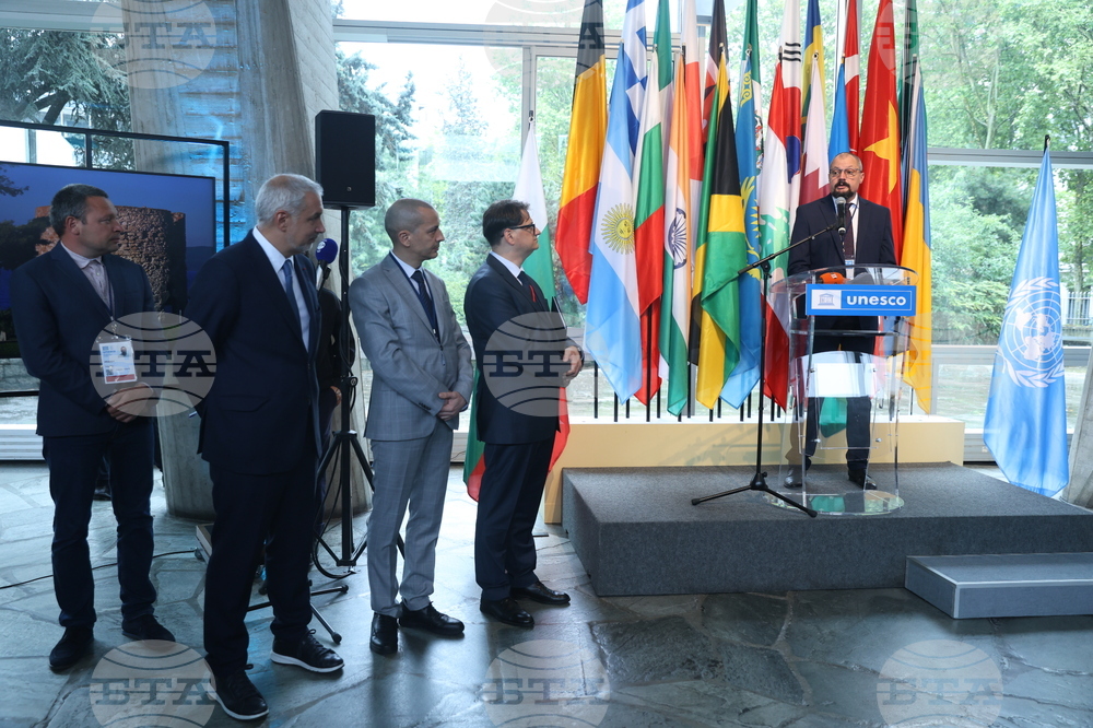 France - Paris - "Along the Waves of the Black Sea through the Ages" - Exhibition - Opening