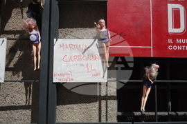 Италия - Рим - Мемориал „Стената на куклите“