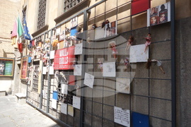 Италия - Рим - Мемориал „Стената на куклите“