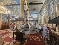 Сливен - литургия - Отец Серафим