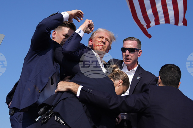 Тръмп ще присъства на финала на Световното клубно първенство по футбол навръх първата годишнина от опита да бъде убит 