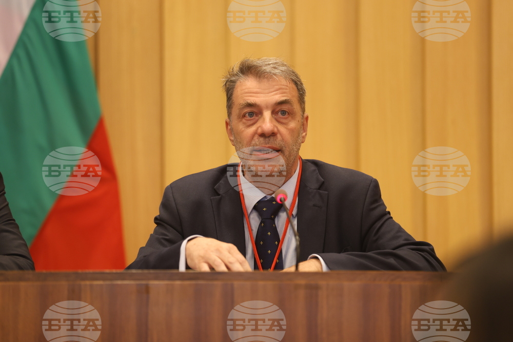 France - LIK magazine "Bulgaria at UNESCO" - presentation