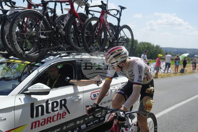 Шампионът на Германия Георг Цимерман напусна Обиколката на Франция