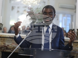 France - Paris - UNESCO - "Green Machine"