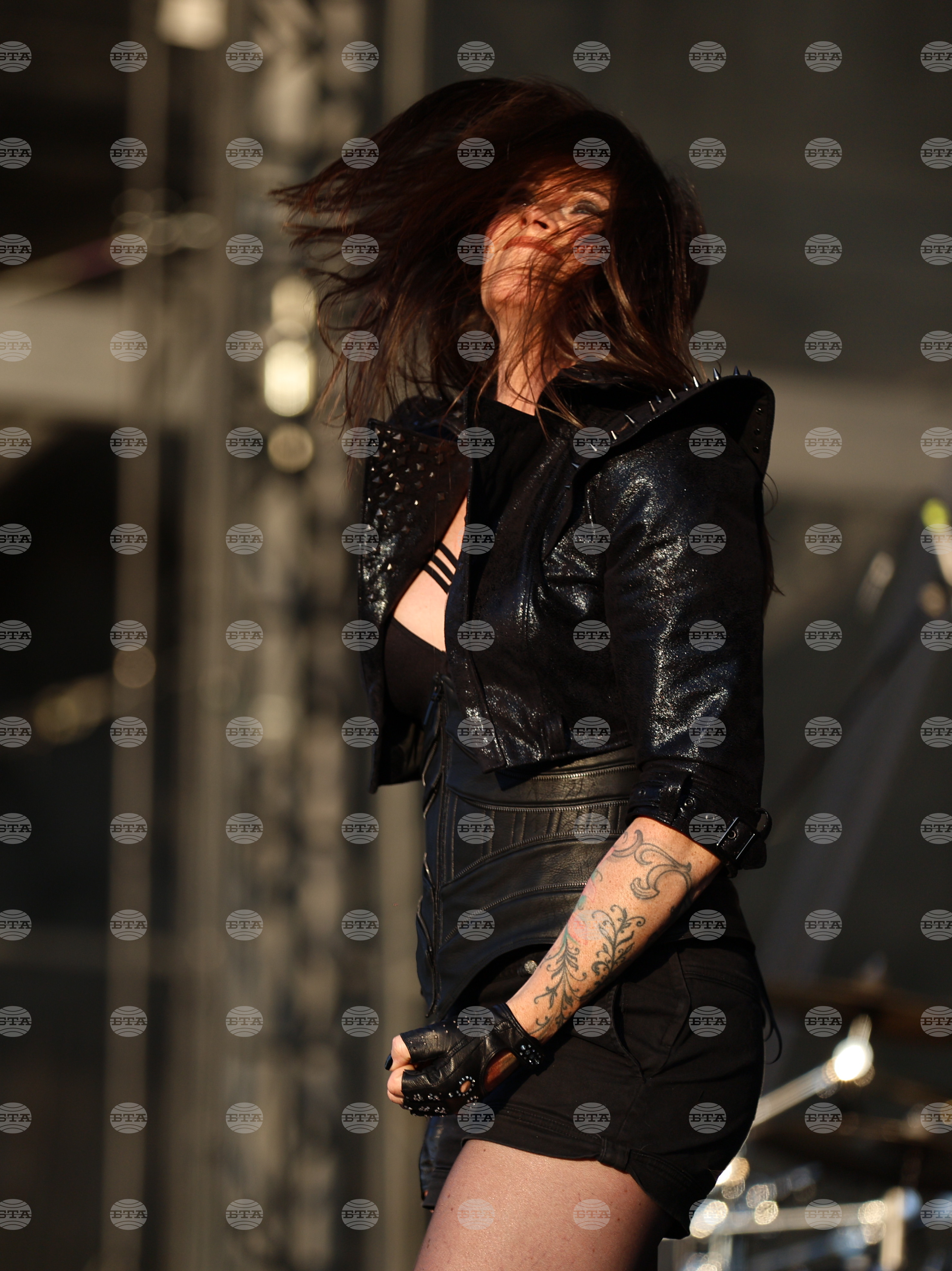 Село Могилово - "Midalidare Rock In The Wine Valley 2025" - рок фестивал - група - "Floor Jansen"