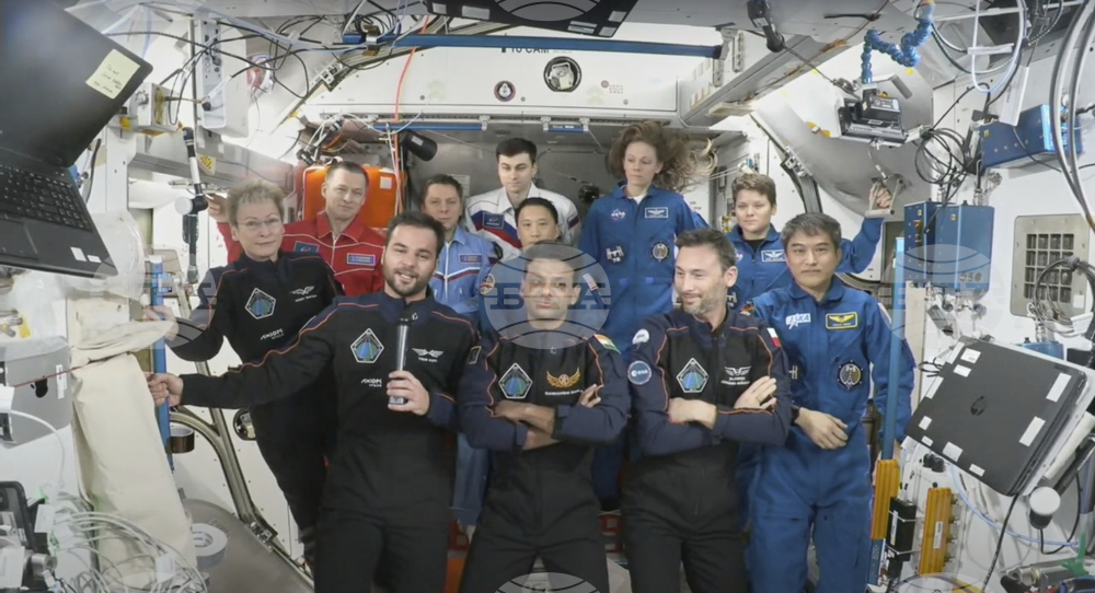 SpaceX-Private Astronauts
