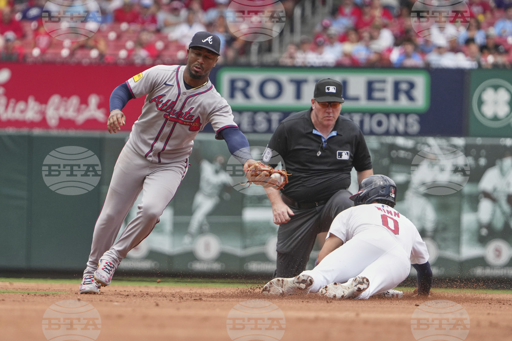 Braves Cardinals Baseball