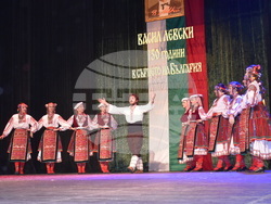 Поздравителен адрес и специален плакет получи Основно училище „Васил Левски“ по повод патронния празник