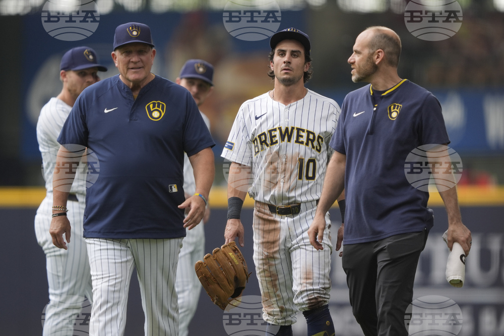 Nationals Brewers Baseball