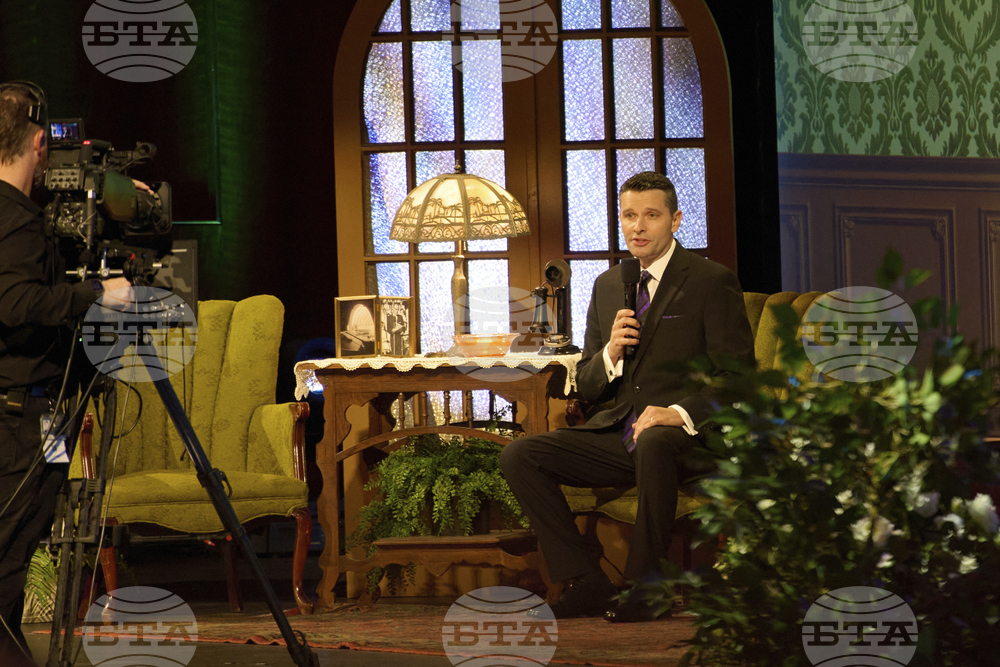 5,000th Broadcast of 'Music & the Spoken Word'