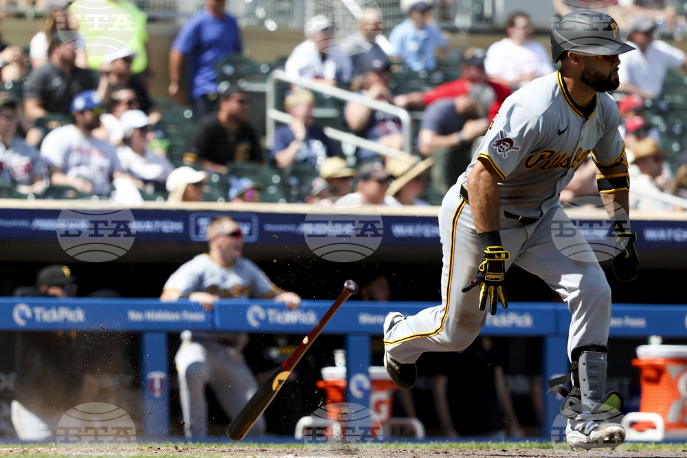 Pirates Twins Baseball