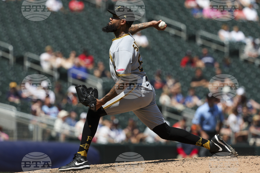 Pirates Twins Baseball