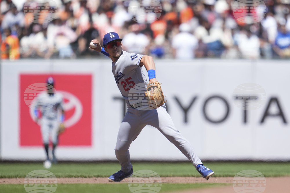 Dodgers Giants Baseball