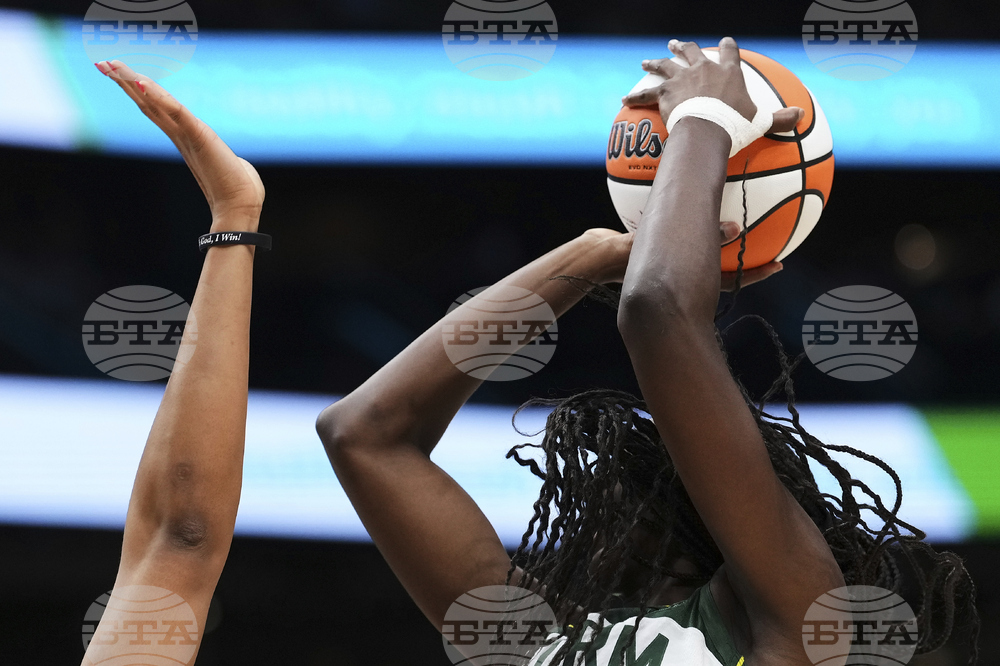 Mystics Storm Basketball