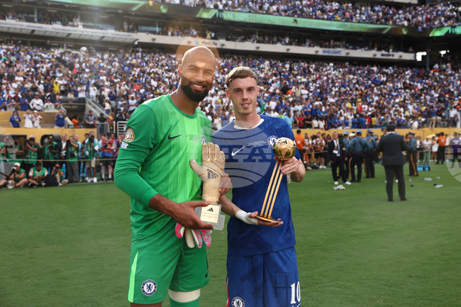 Вратарят на Челси Санчес: „Коул Палмър е най-добрият в света“