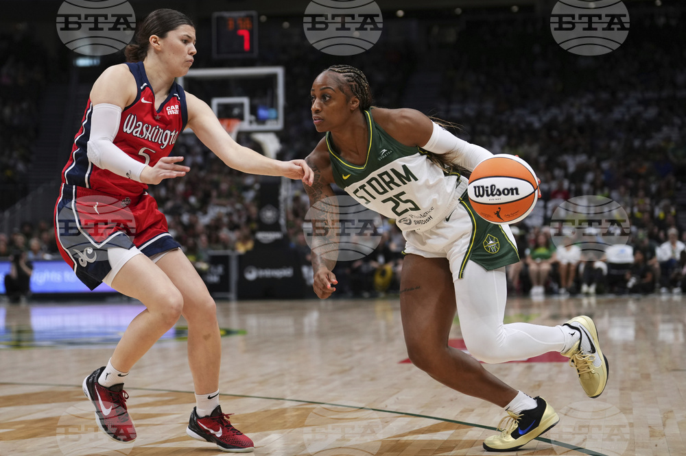 Mystics Storm Basketball