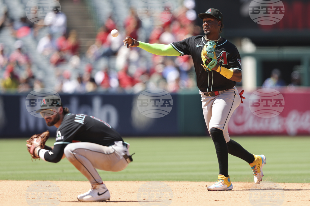 Diamondbacks Angels Baseball