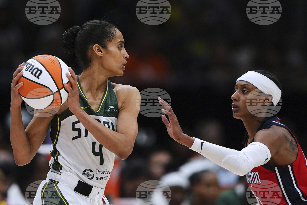 Mystics Storm Basketball