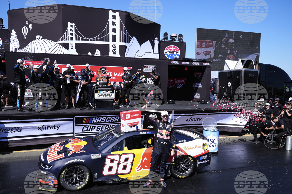 NASCAR Sonoma Auto Racing