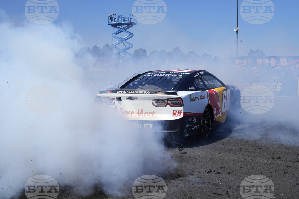 NASCAR Sonoma Auto Racing