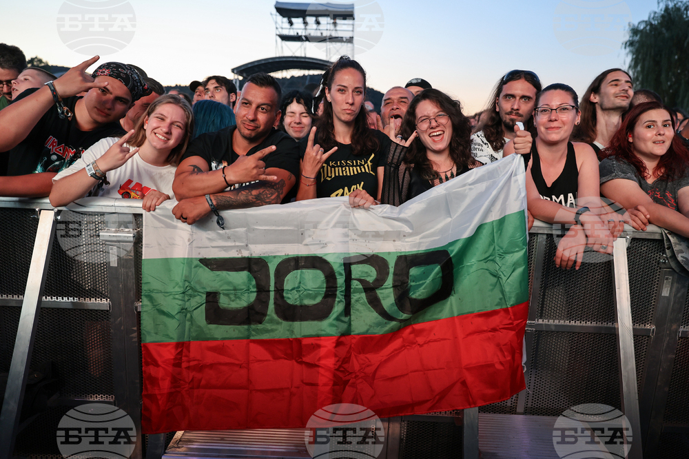 Село Могилово - "Midalidare Rock In The Wine Valley 2025" - рок фестивал - група - "Doro"